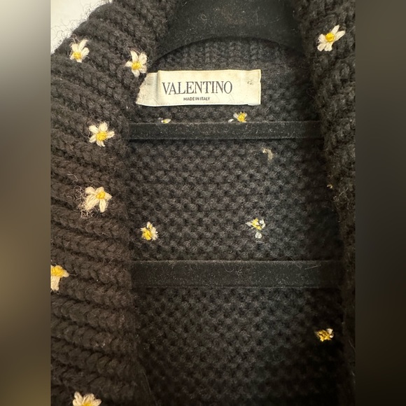 VALENTINO - LILY OF THE VALLEY HAND-EMBROIDERED VIRGIN WOOL CARDIGAN IN EERO M - Picture 4 of 9